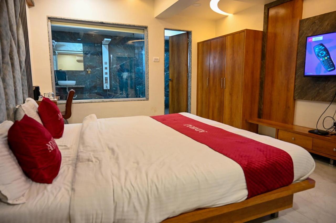 Adiraj Residency Ξενοδοχείο Νάβι Μουμπάι Εξωτερικό φωτογραφία