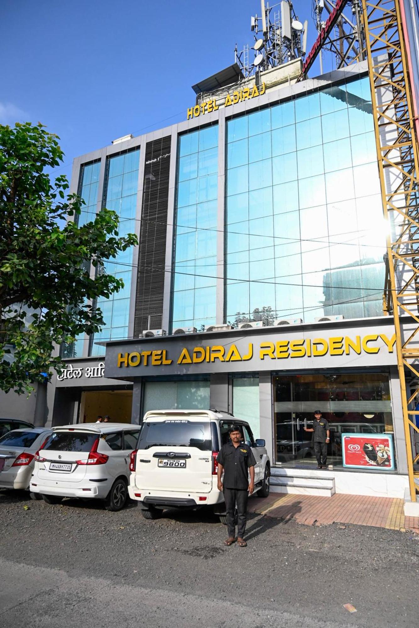 Adiraj Residency Ξενοδοχείο Νάβι Μουμπάι Εξωτερικό φωτογραφία