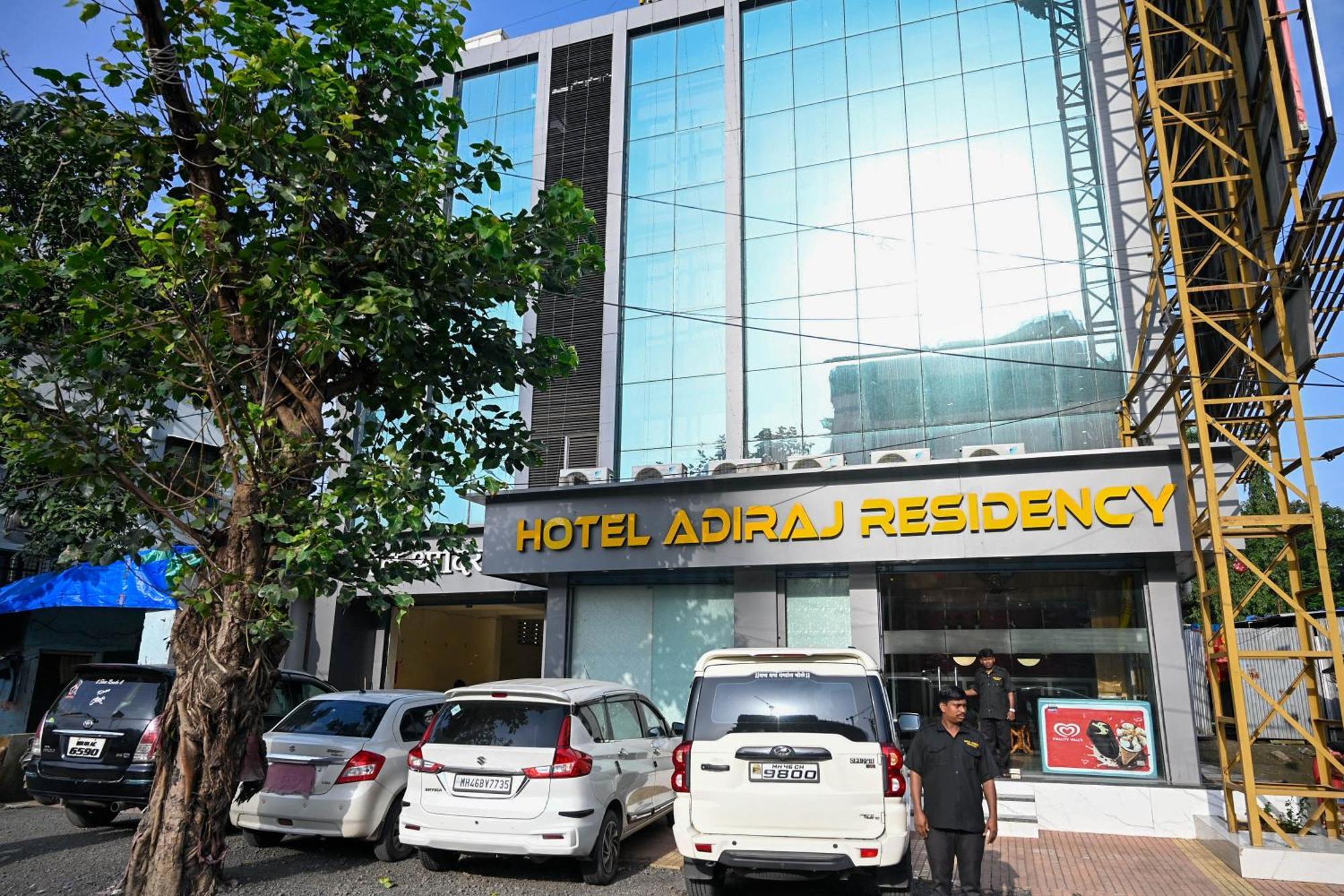 Adiraj Residency Ξενοδοχείο Νάβι Μουμπάι Εξωτερικό φωτογραφία