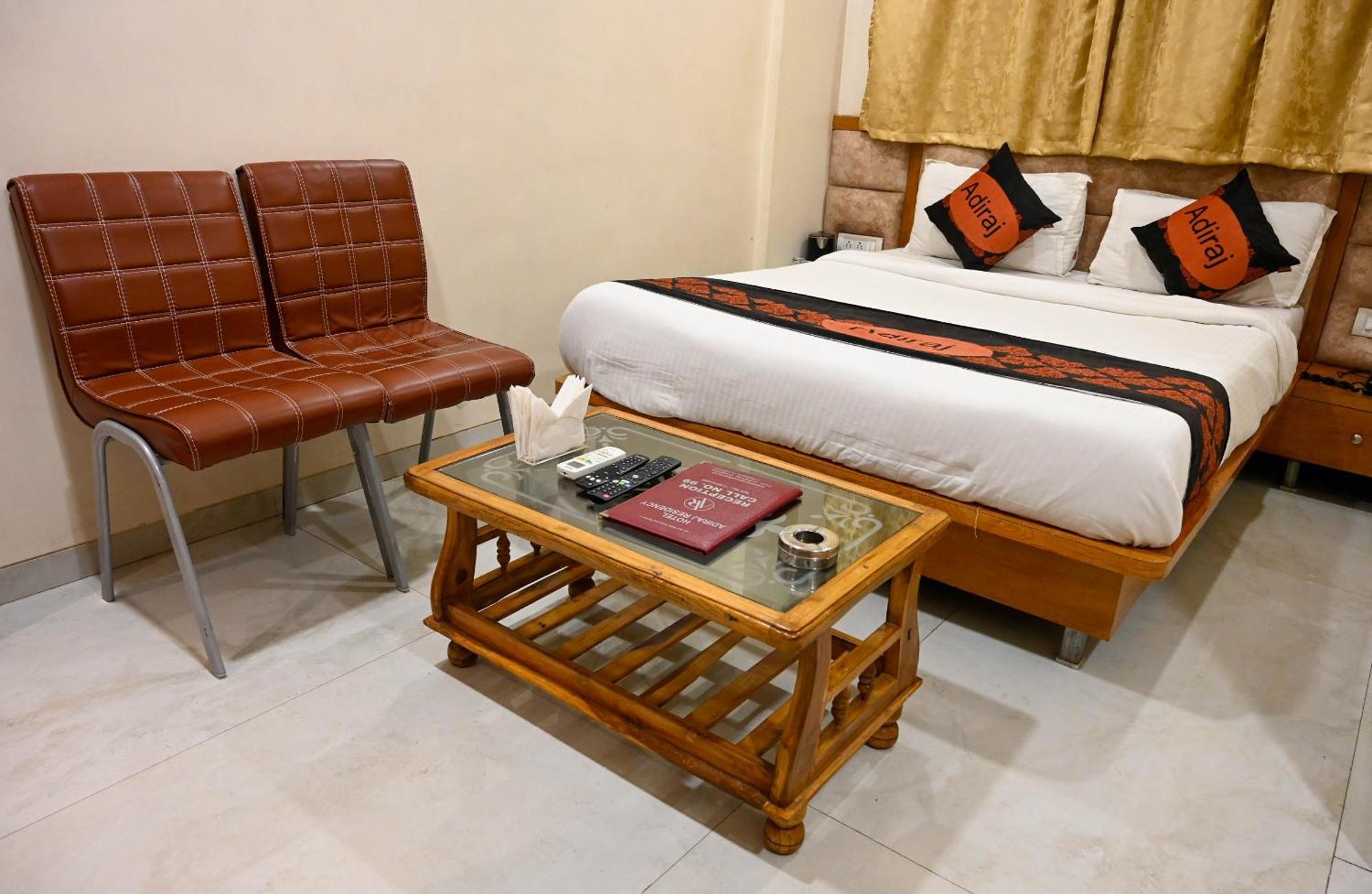 Adiraj Residency Ξενοδοχείο Νάβι Μουμπάι Εξωτερικό φωτογραφία